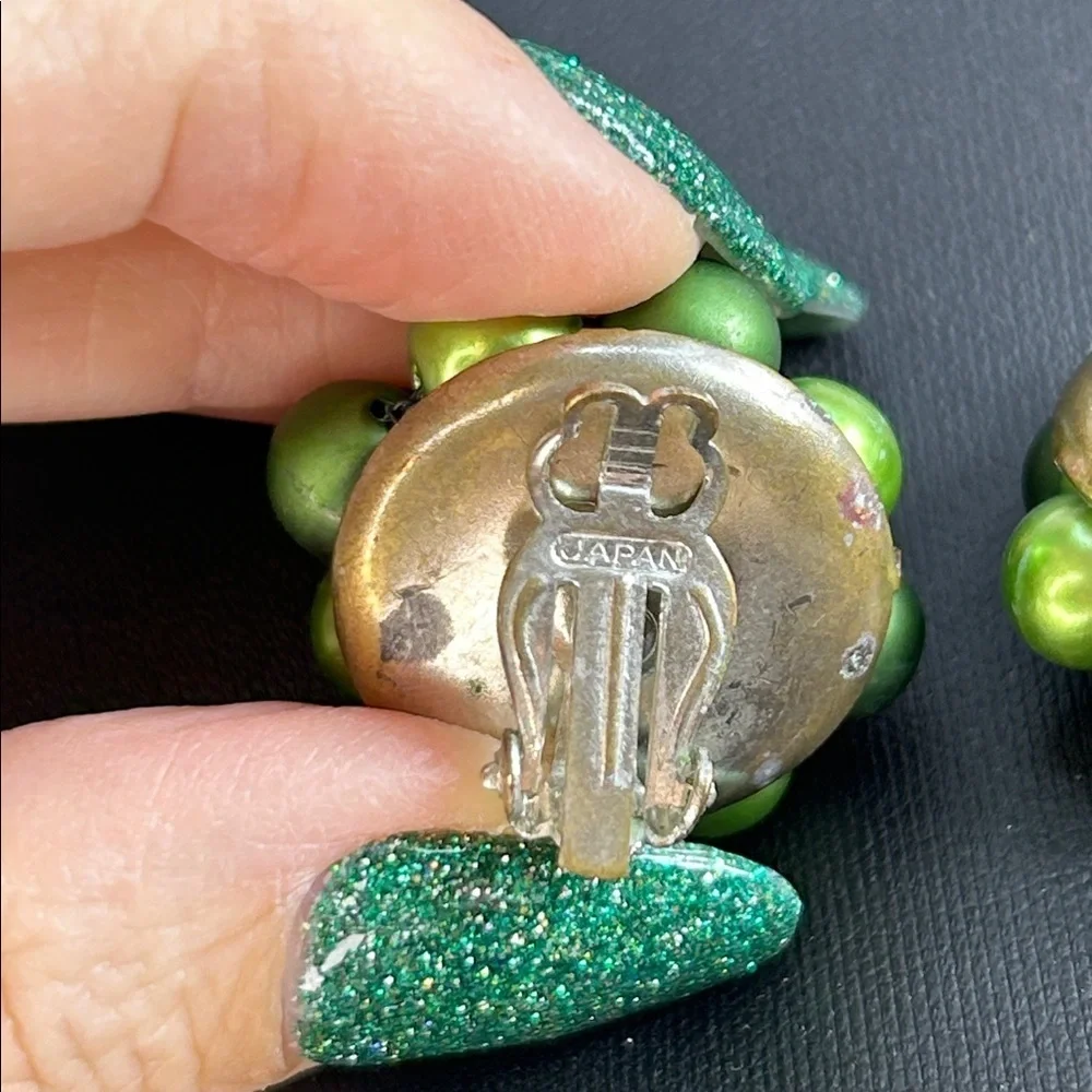 Vintage Japan Green Beaded Cluster Clip On Earrings